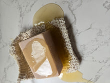Load image into Gallery viewer, Honey Thistle Bar