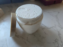 Load image into Gallery viewer, Mamey Monoi Deep Conditioner