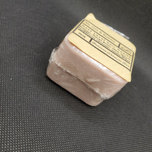 Load image into Gallery viewer, French Red Clay Shampoo Bar